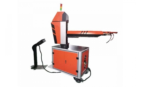 冲床机械手的夹治具调整与安装常识